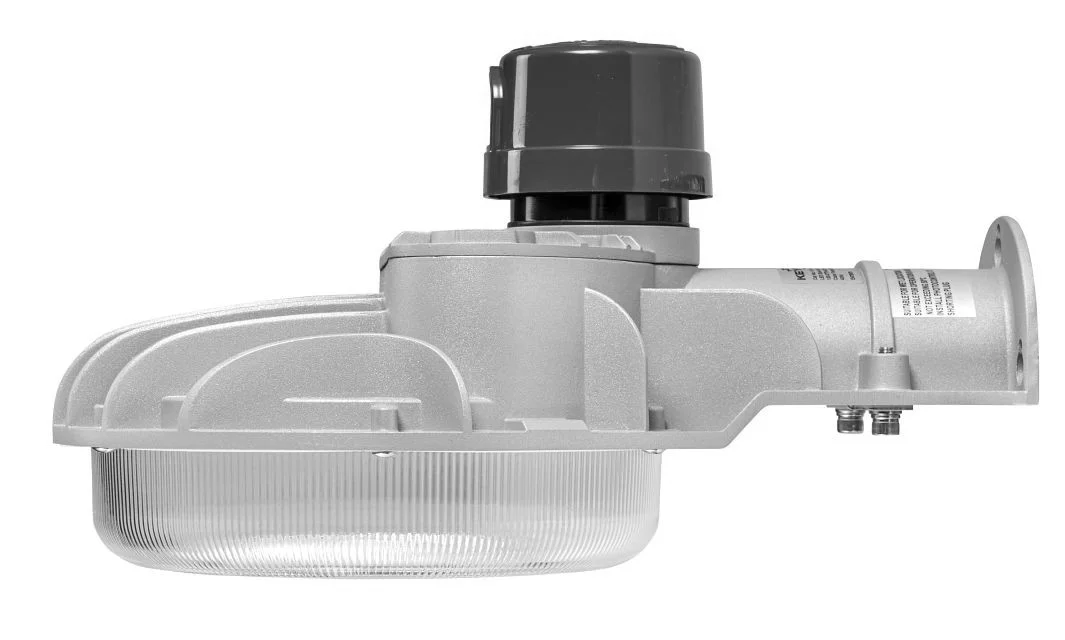40W Dusk to Dawn LED Area Light. 120-277V Input, 5000K, Includes NEMA Type 3-pin Twist Lock Photocel...