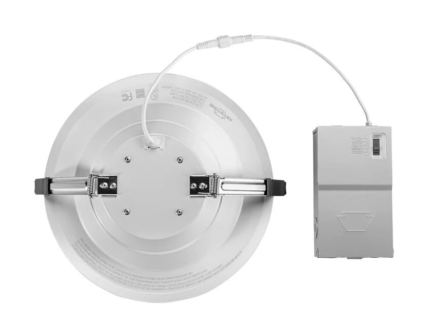 8in Circular LED Recessed Downlight feat. Color Select, 23W, 2700 / 3000 / 3500 / 4000 / 5000K, 90CR...