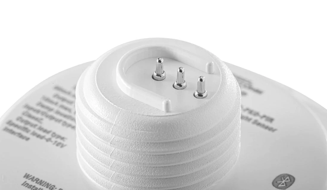 Bluetooth mesh wireless screw-in low voltage fixture controller for SmartLoop system with integrated...