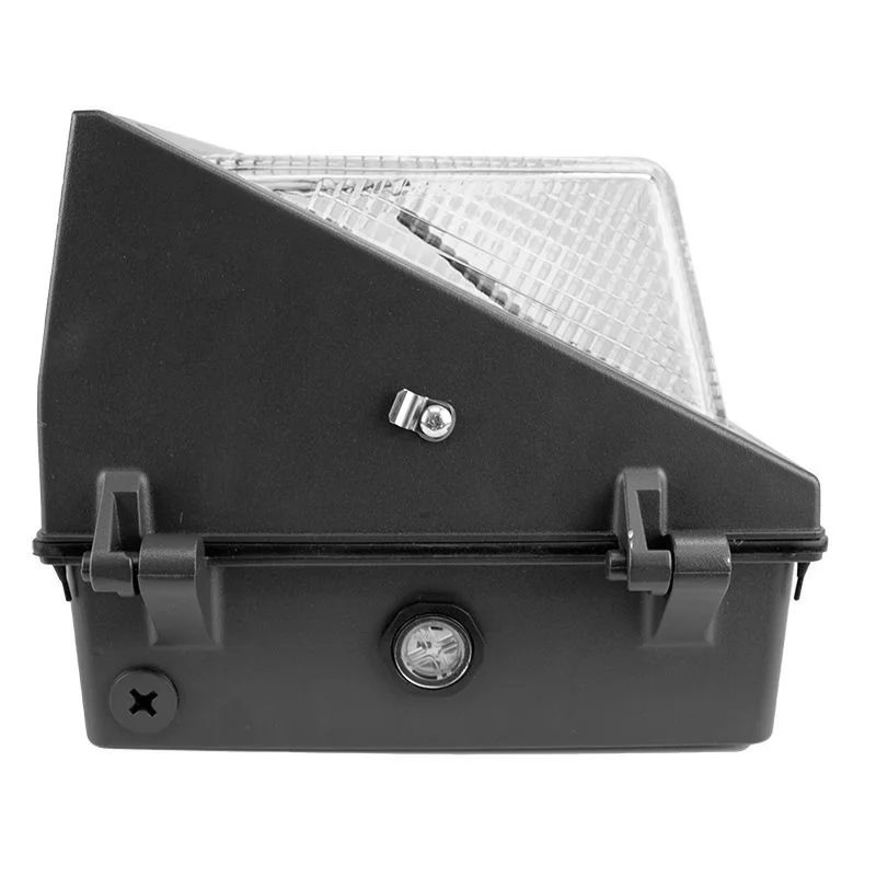 Builder Series Wall Pack 100/120/150W 30/40/50K 140LM/W Photocell, With EM - view 2