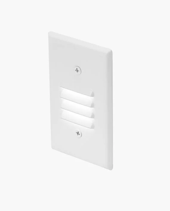 LED Vertical Step Light, 2.5W, 120V, 3000K, White/Bronze Covers Included