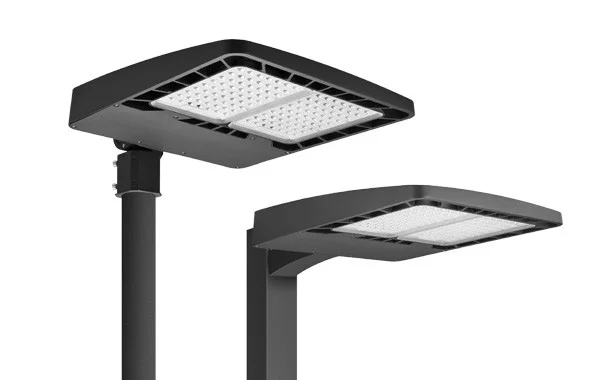LED Area Luminaire, 200W, 4000K, 0-10V Dimming, Type III Distribution - view 2