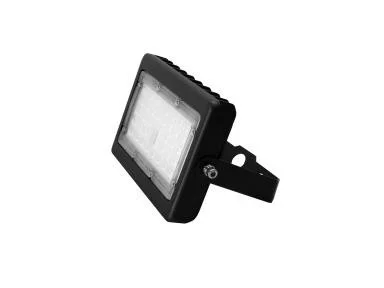 MaxLite Slim Flood 29W, 120-277V, Wide Beam, 4000K, Bronze, Yoke
