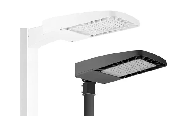 Slim LED Area Luminaire, 70W, 5000K, 0-10V Dimming, Type III Distribution