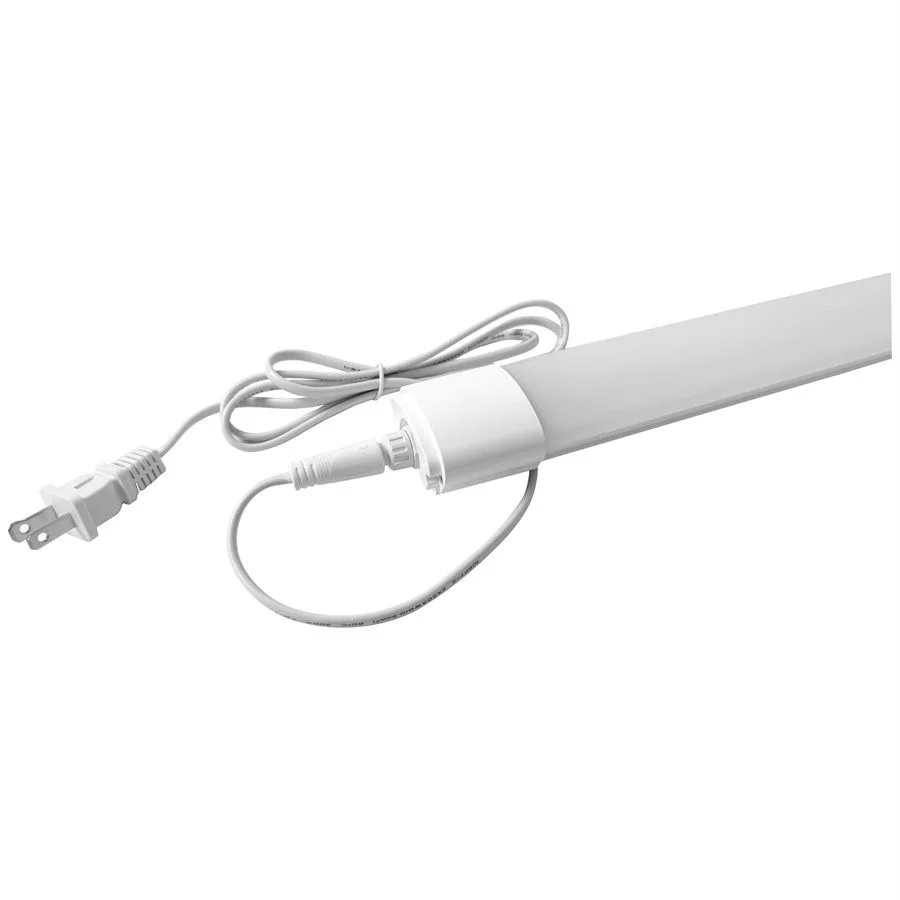 Sunlite LED Shoplite, 32W, 4480 lumens, 5000K, 100-277V, IP65, ETL Listed Wet Location - view 3